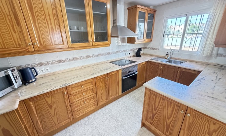 Revente - Villa - Villamartín