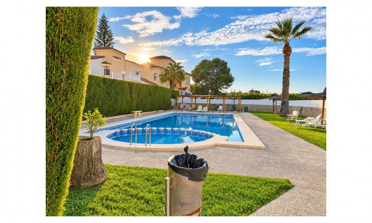Revente - Maison de ville - Algorfa - Montebello
