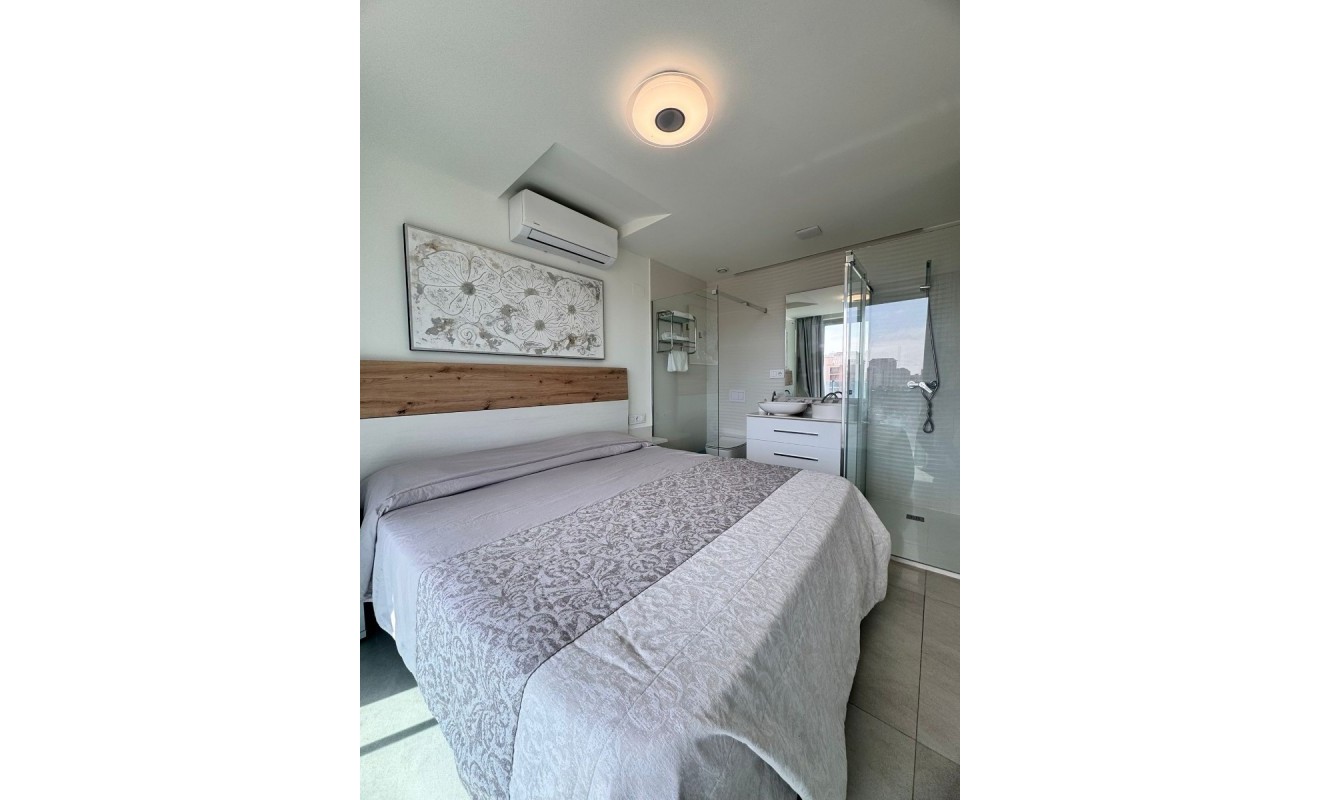 Sale - Apartment / flat - Finestrat - Cala de Finestrat