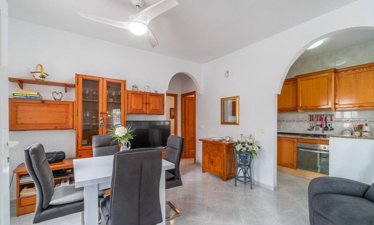 Sale - Villa - Orihuela Costa - La Florida