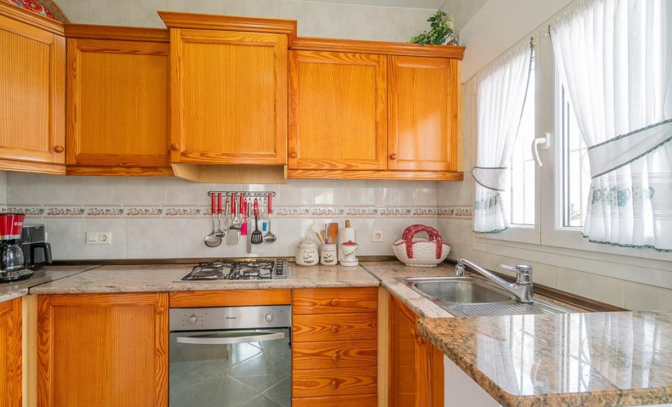 Sale - Villa - Orihuela Costa - La Florida