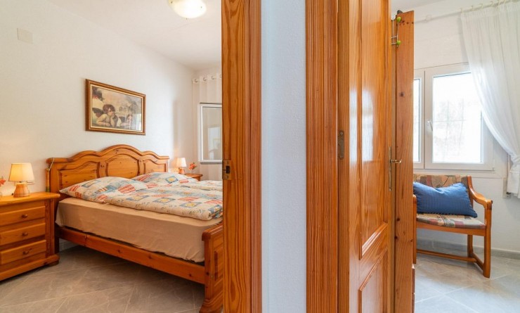 Sale - Villa - Orihuela Costa - La Florida
