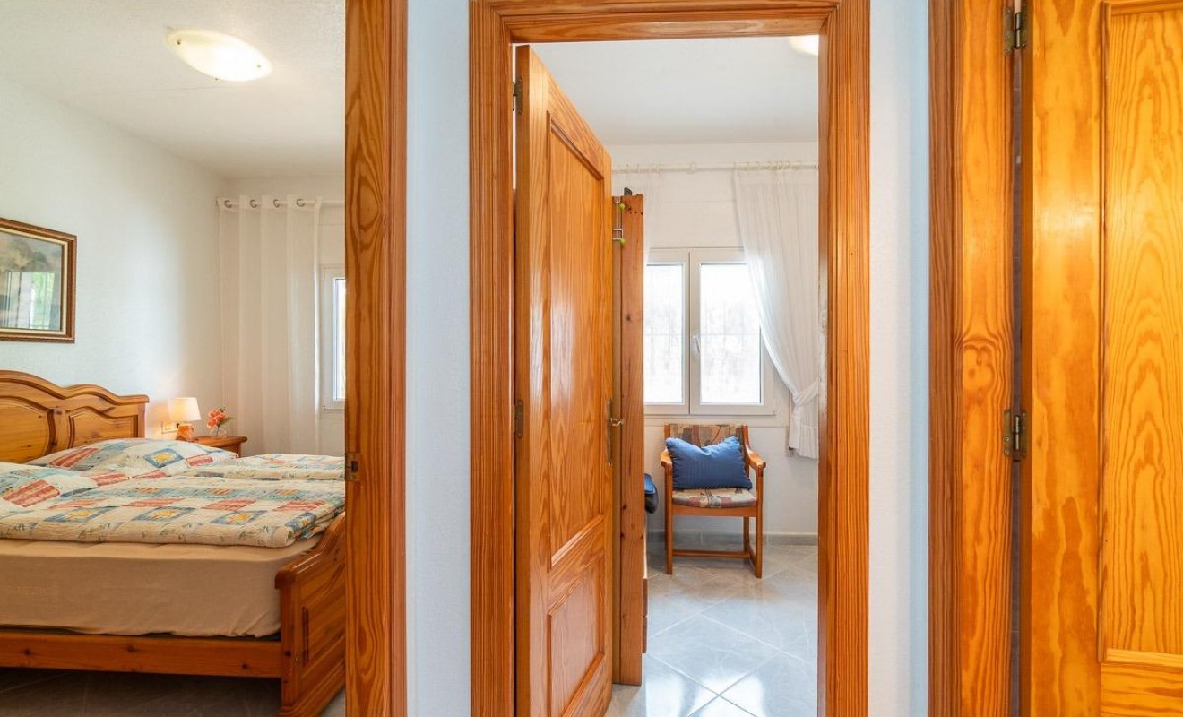 Sale - Villa - Orihuela Costa - La Florida