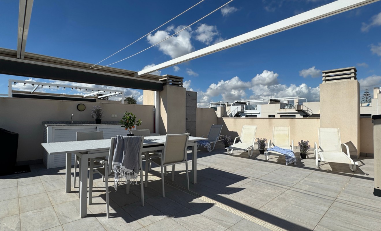Sale - Apartment - Top Floor Apartment - Orihuela Costa - Villamartín