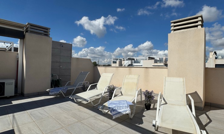 Sale - Apartment - Top Floor Apartment - Orihuela Costa - Villamartín