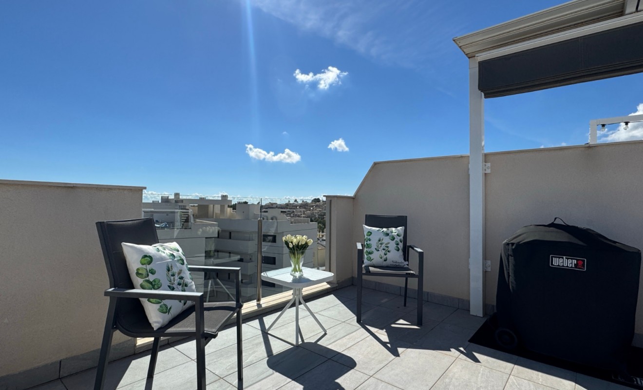 Sale - Apartment - Top Floor Apartment - Orihuela Costa - Villamartín