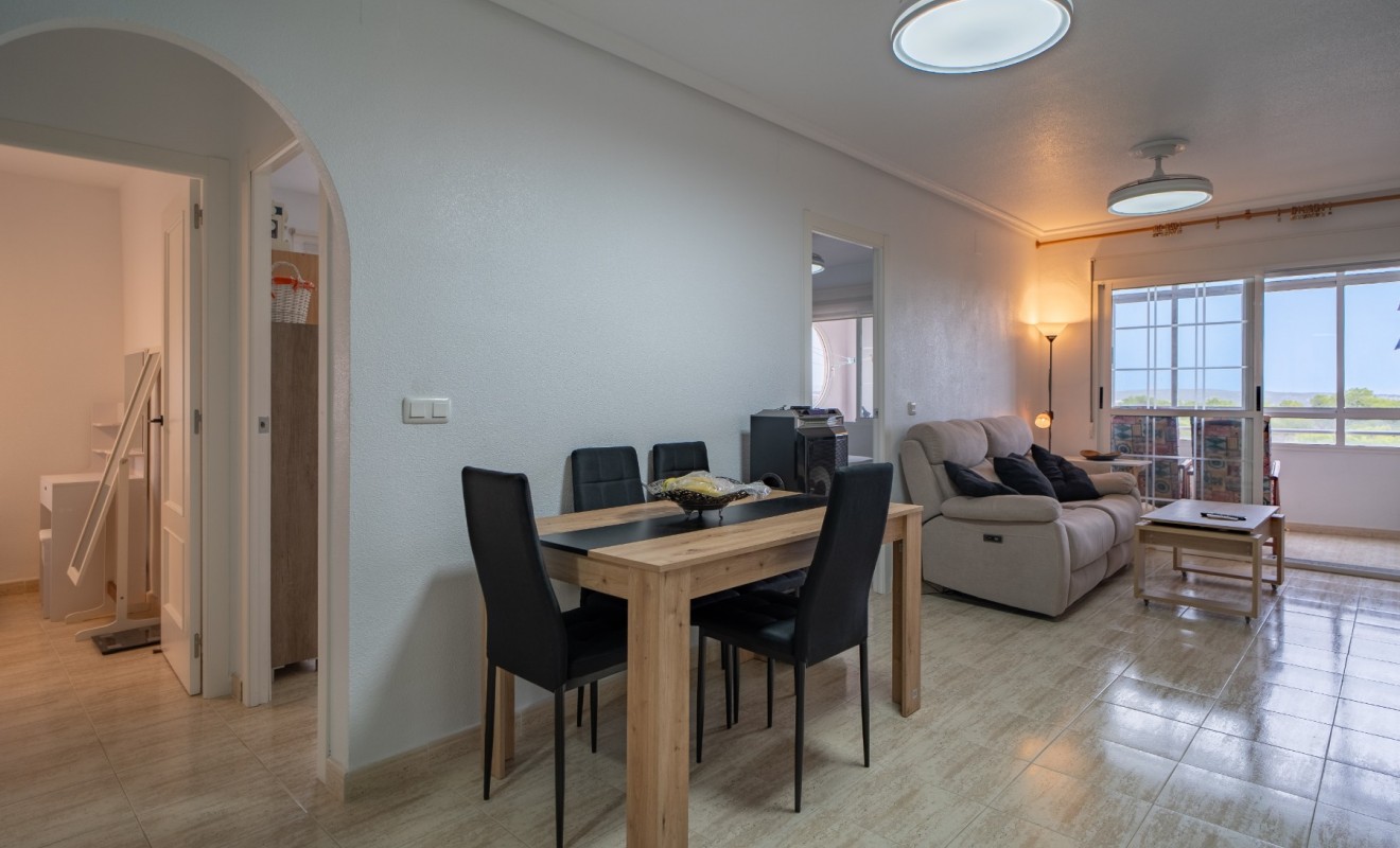 Revente - Apartment / flat - Torrevieja - La Siesta - El Salado -  Torreta