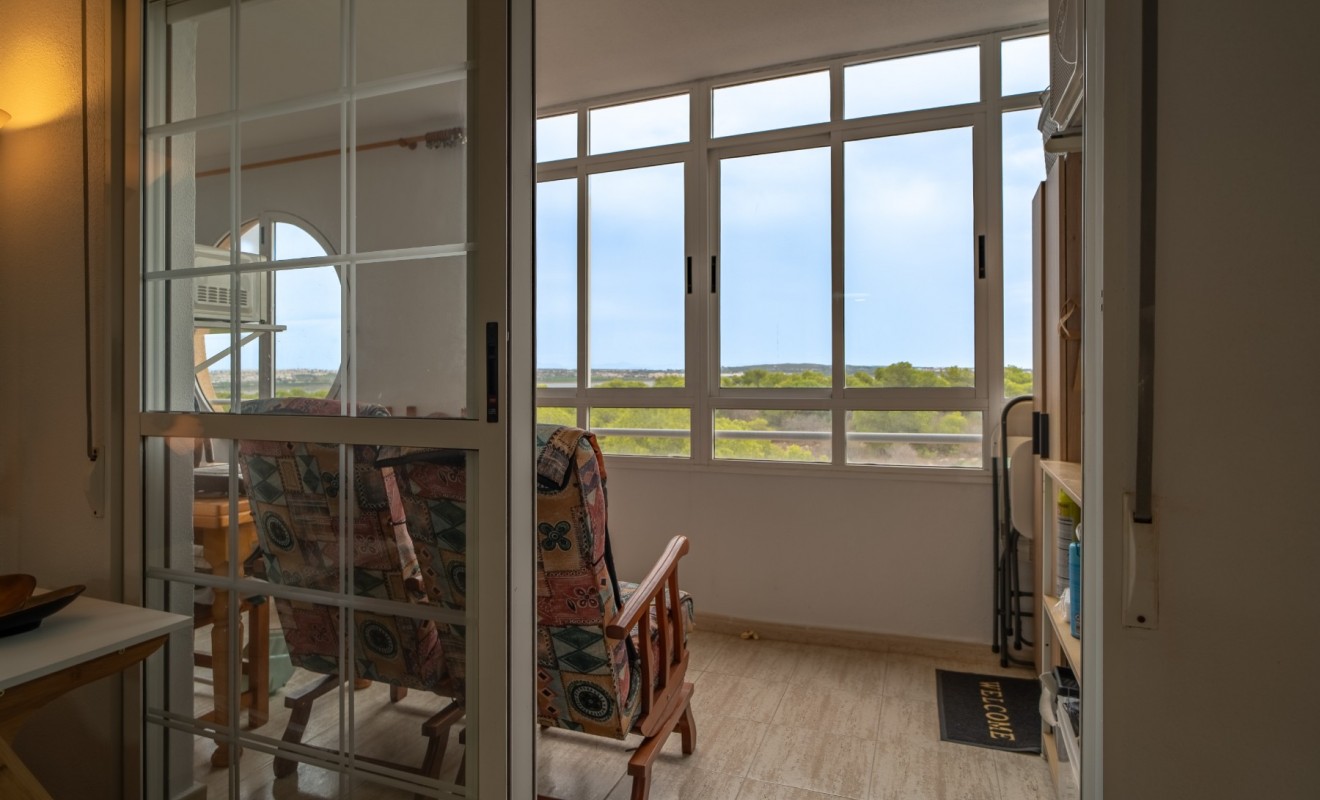 Revente - Apartment / flat - Torrevieja - La Siesta - El Salado -  Torreta