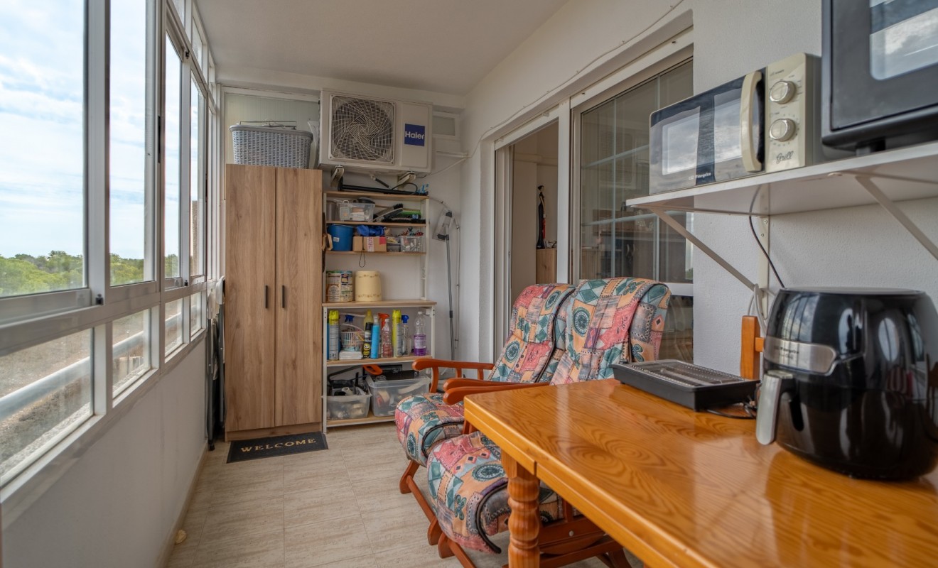 Revente - Apartment / flat - Torrevieja - La Siesta - El Salado -  Torreta