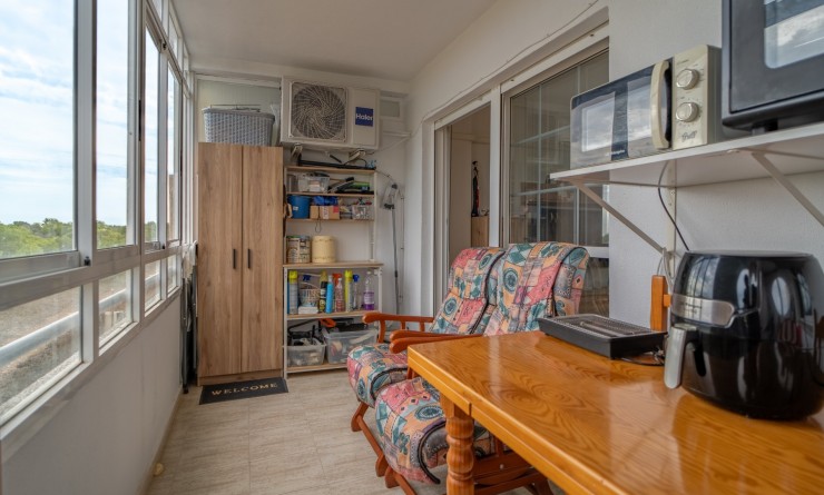 Revente - Apartment / flat - Torrevieja - La Siesta - El Salado -  Torreta