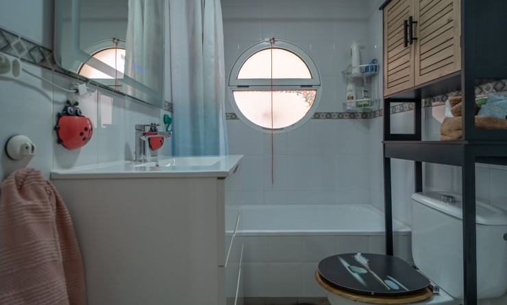 Revente - Apartment / flat - Torrevieja - La Siesta - El Salado -  Torreta