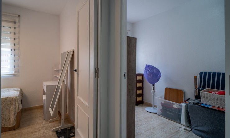 Revente - Apartment / flat - Torrevieja - La Siesta - El Salado -  Torreta