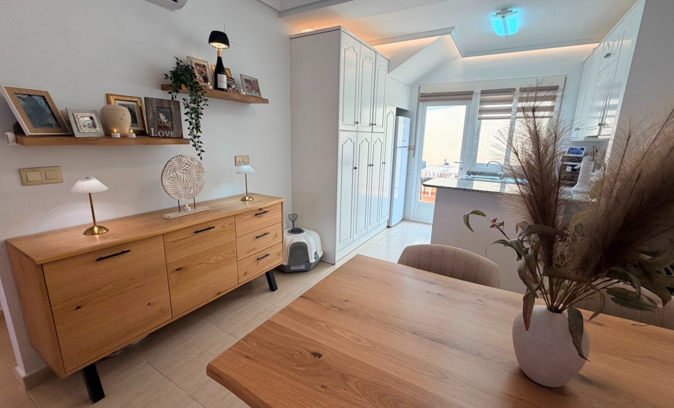 Sale - Semi Detached Villa - Los Montesinos - Urbanizacion montesol