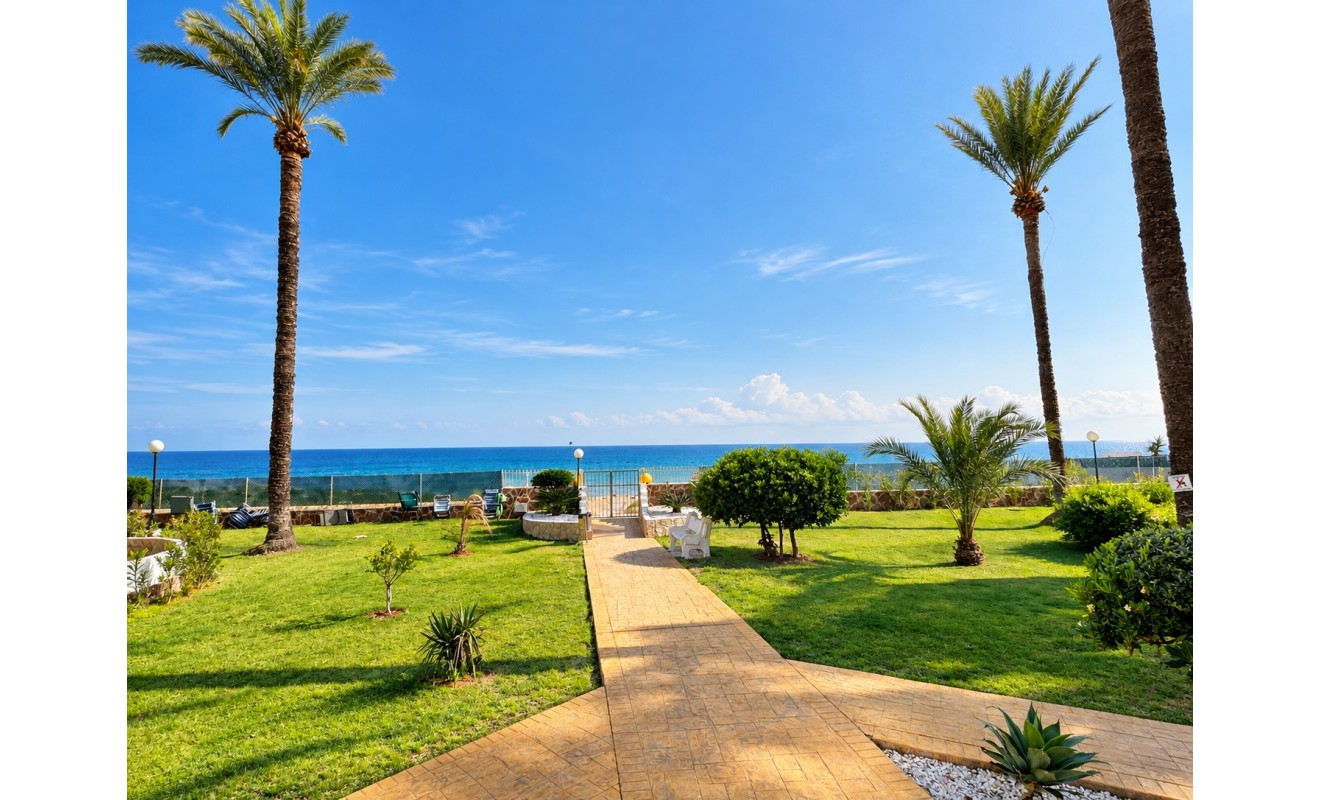 Sale - Apartment / flat - Denia - Les Marines - Las Marinas