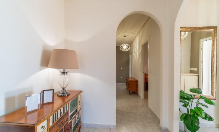 Sale - Villa - Orihuela Costa - Playa Flamenca
