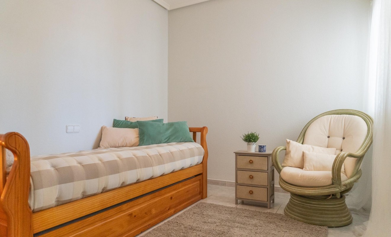 Sale - Villa - Orihuela Costa - Playa Flamenca