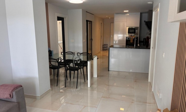 Sale - Apartment - Los Altos