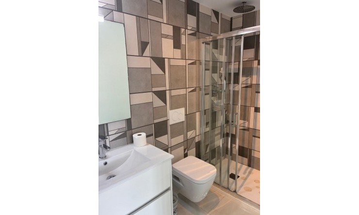 Sale - Apartment - Los Altos