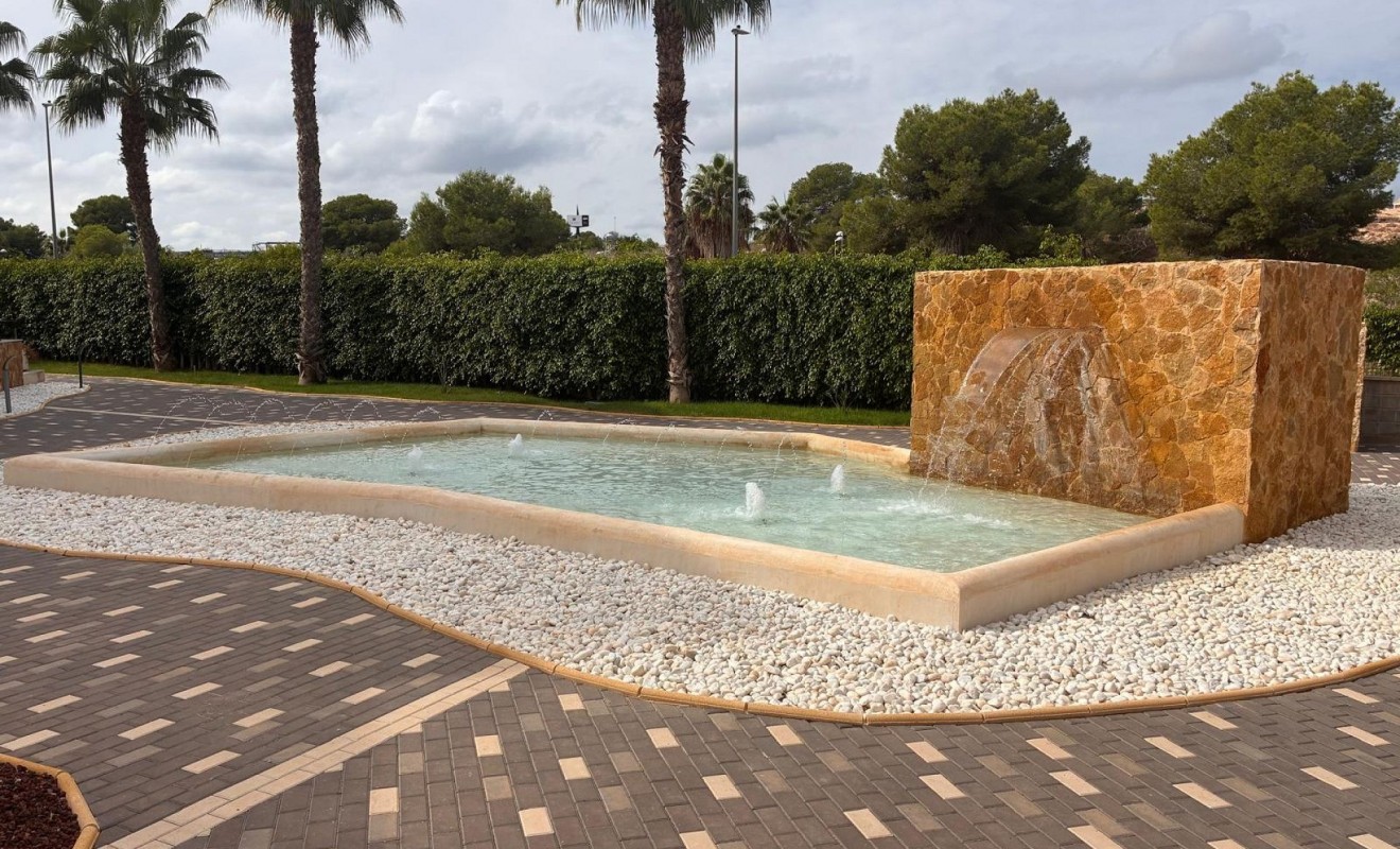 Sale - Apartment - Los Altos