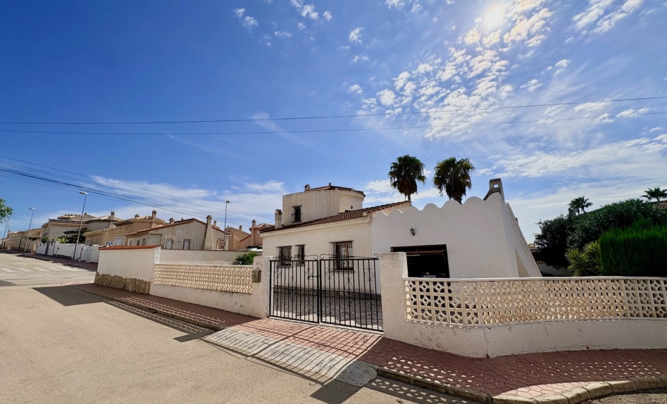 Sale - Villa - Rojales - Ciudad Quesada
