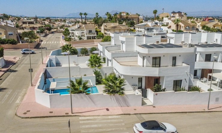 Sale - Detached villa - Rojales - Ciudad Quesada