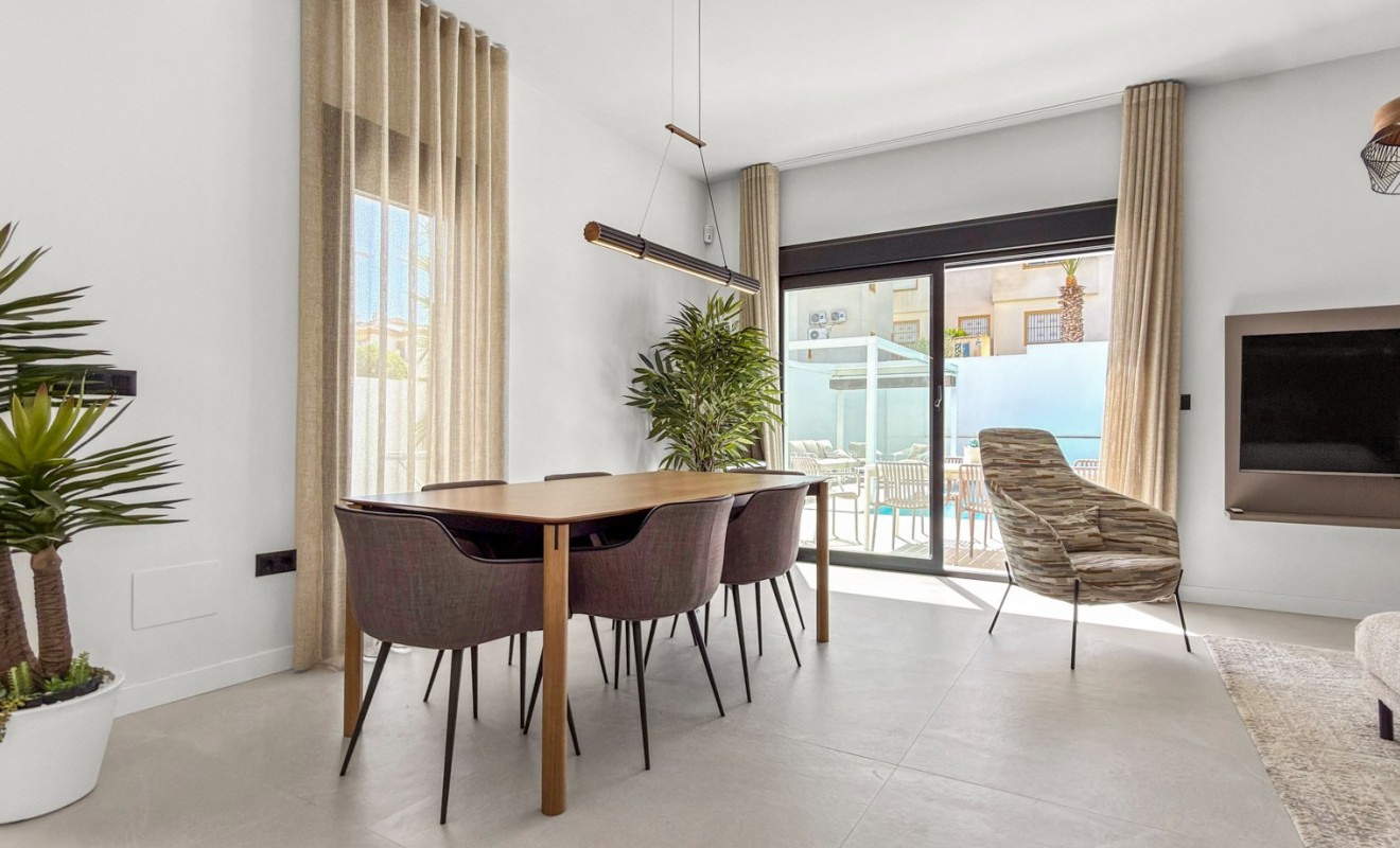 Sale - Detached villa - Rojales - Ciudad Quesada