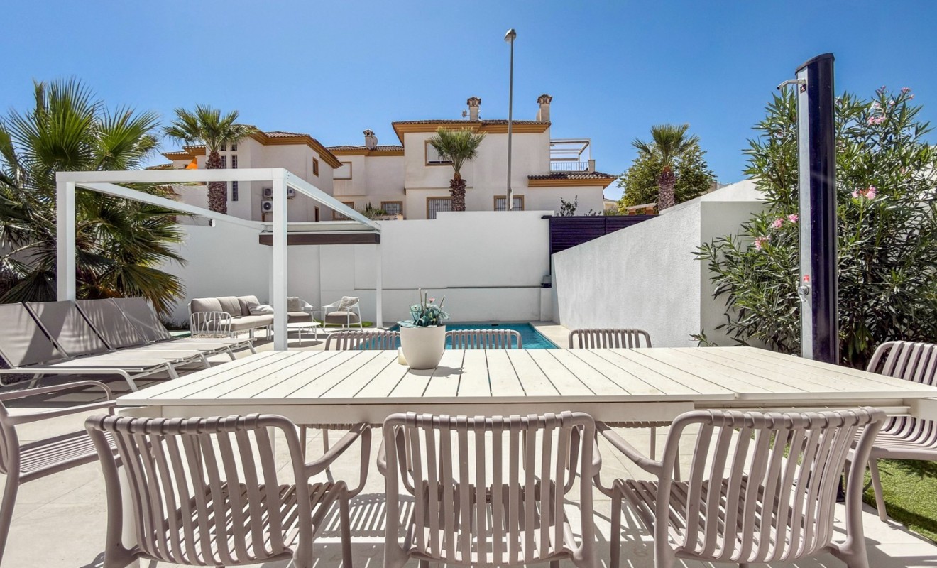 Sale - Detached villa - Rojales - Ciudad Quesada