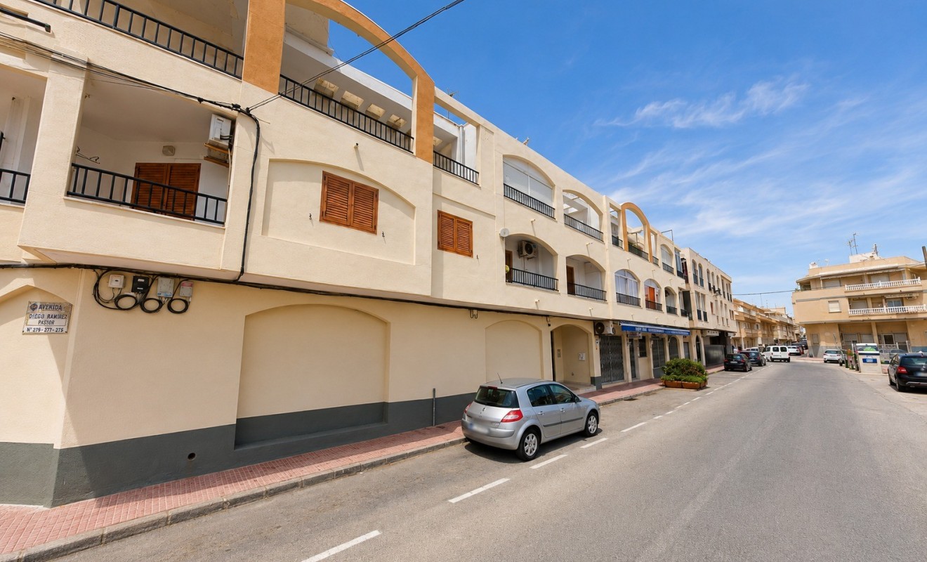 Sale - Apartment / Duplex - Torrevieja - Cala del palangre