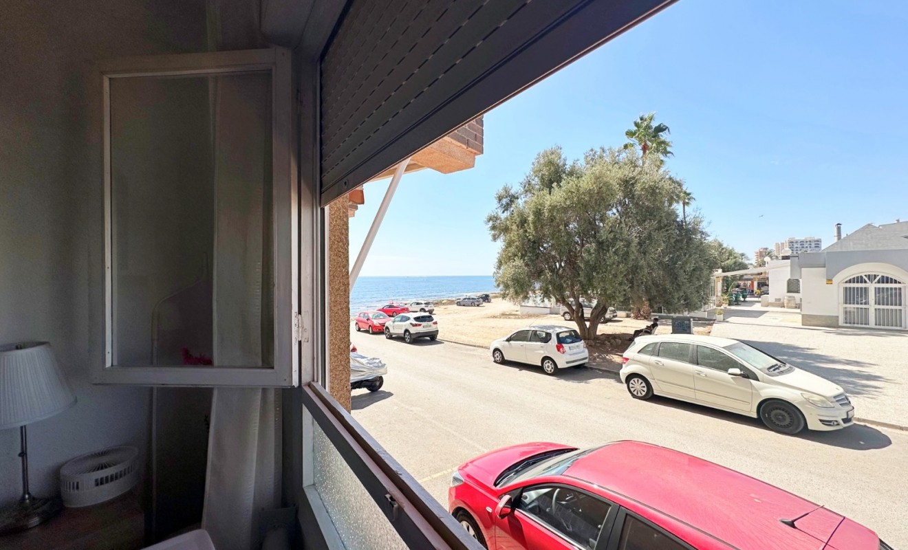 Sale - Apartment / Duplex - Torrevieja - Playa de los Naufragos