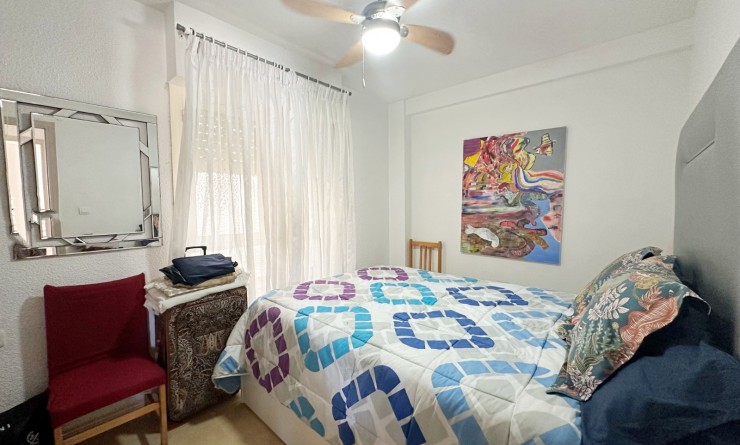 Sale - Apartment / Duplex - Torrevieja - Playa de los Naufragos