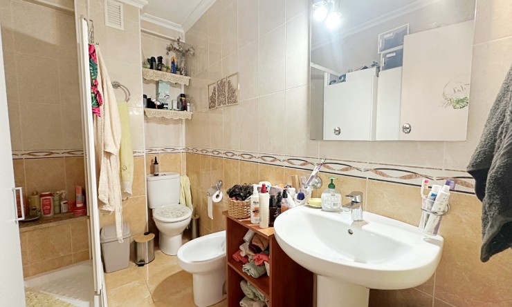 Sale - Apartment / Duplex - Torrevieja - Playa de los Naufragos