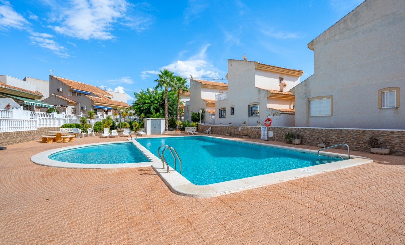 Sale - Semi-detached Villa - Ciudad Quesada - Rojales