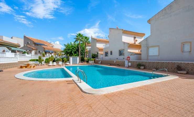 Sale - Semi-detached Villa - Ciudad Quesada - Rojales