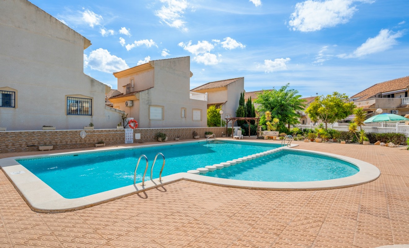 Sale - Semi-detached Villa - Ciudad Quesada - Rojales