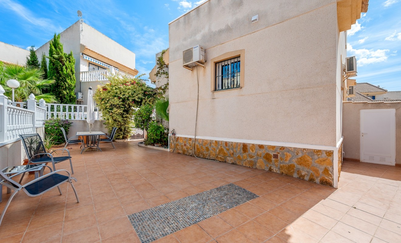 Sale - Semi-detached Villa - Ciudad Quesada - Rojales