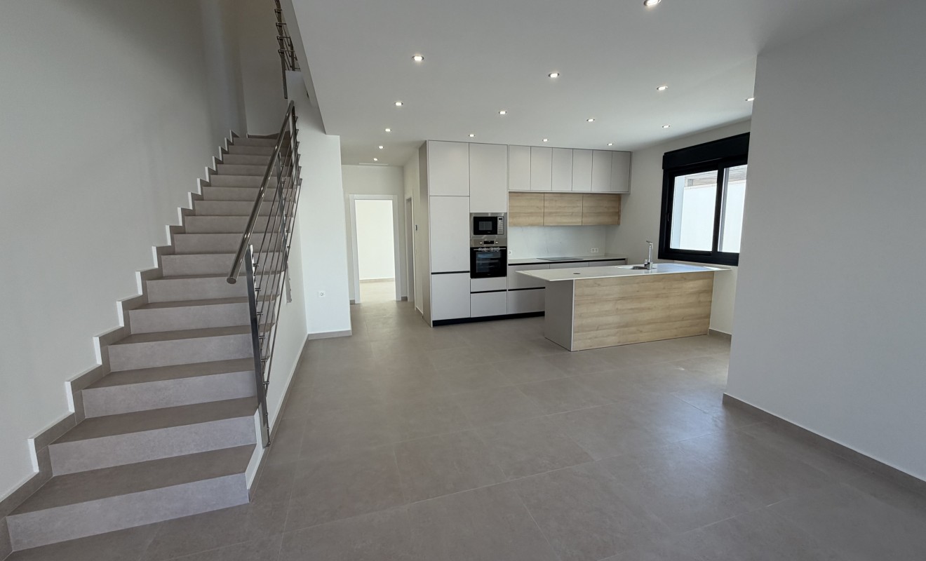 New Build - Detached - Heredades