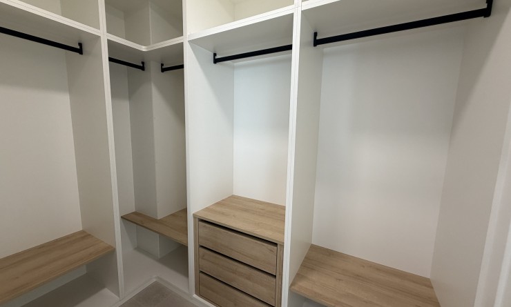 New Build - Detached - Heredades