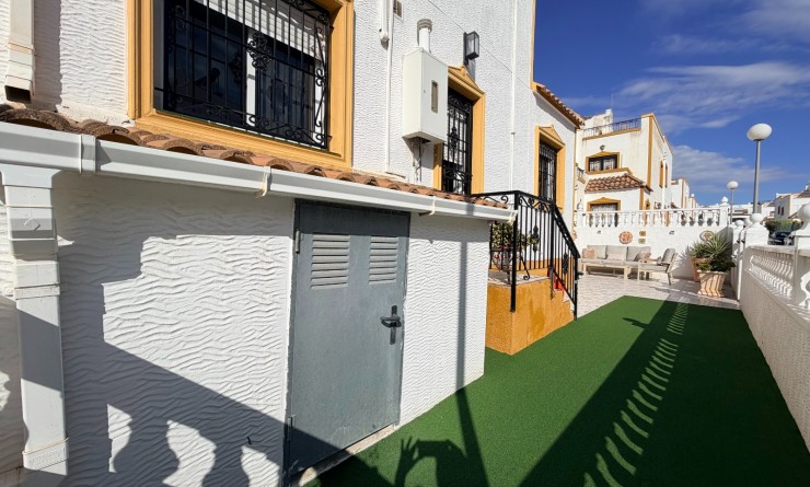 Wederverkoop - Herenhuis - Orihuela - Entre Naranjos Vistabella