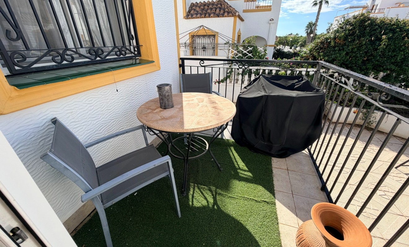 Revente - Maison de ville - Orihuela - Entre Naranjos Vistabella