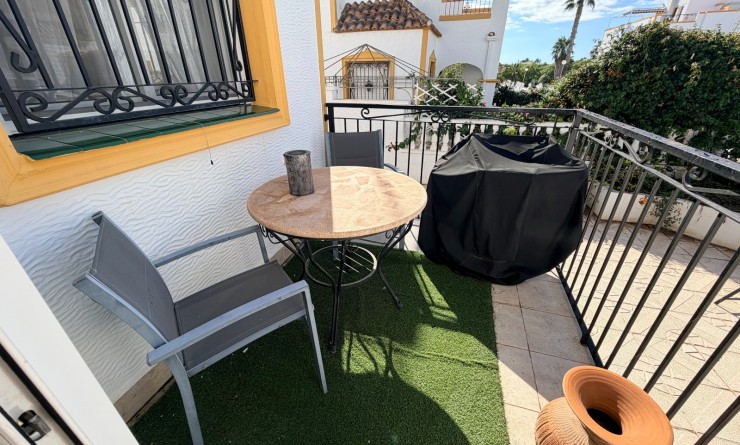 Revente - Maison de ville - Orihuela - Entre Naranjos Vistabella