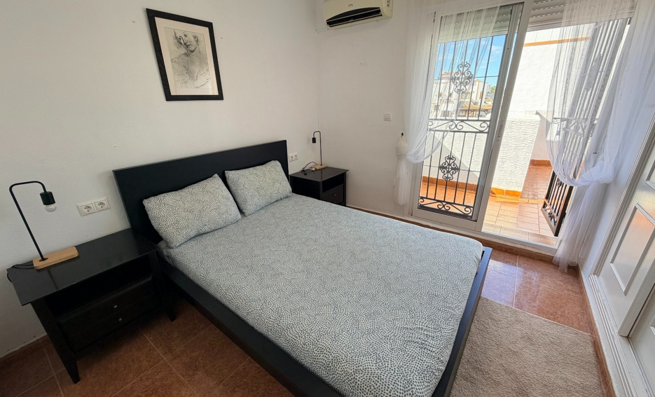 Revente - Maison de ville - Orihuela - Entre Naranjos Vistabella