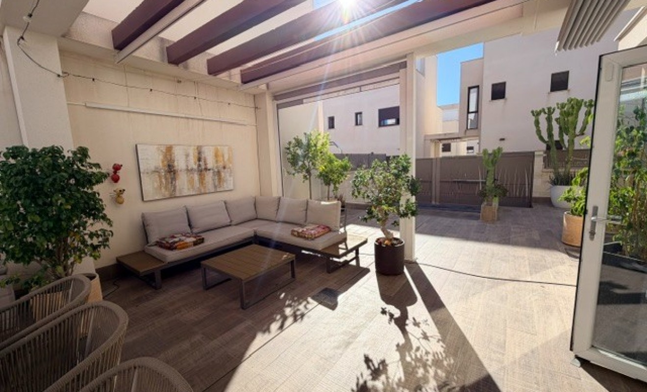 Sale - Villa - Ciudad quesada - Ciudad Quesada - Doña Pepa