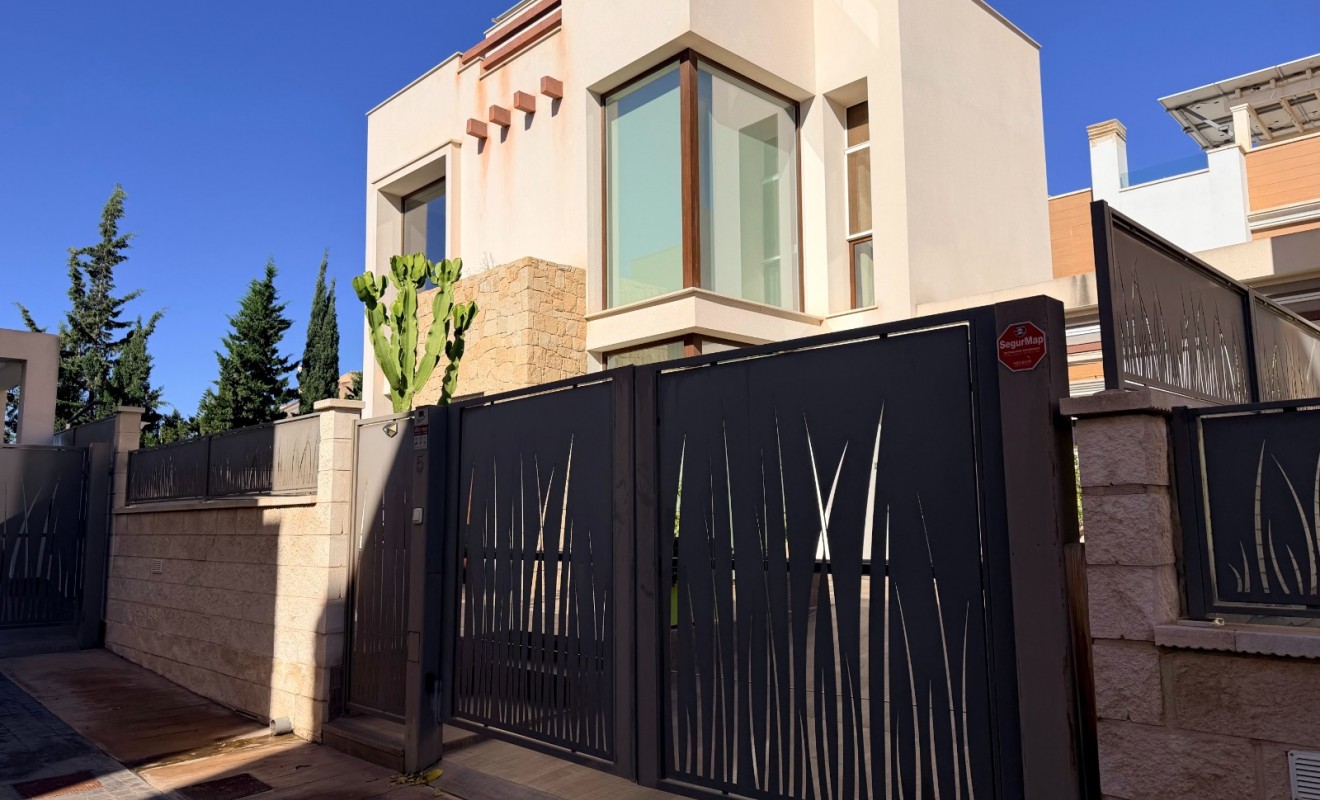 Sale - Villa - Ciudad quesada - Ciudad Quesada - Doña Pepa