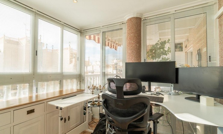 Wederverkoop - Penthouse - Torrevieja - Centro