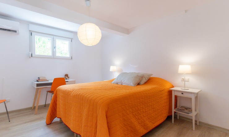 Sale - Semi-Detached - Punta Prima