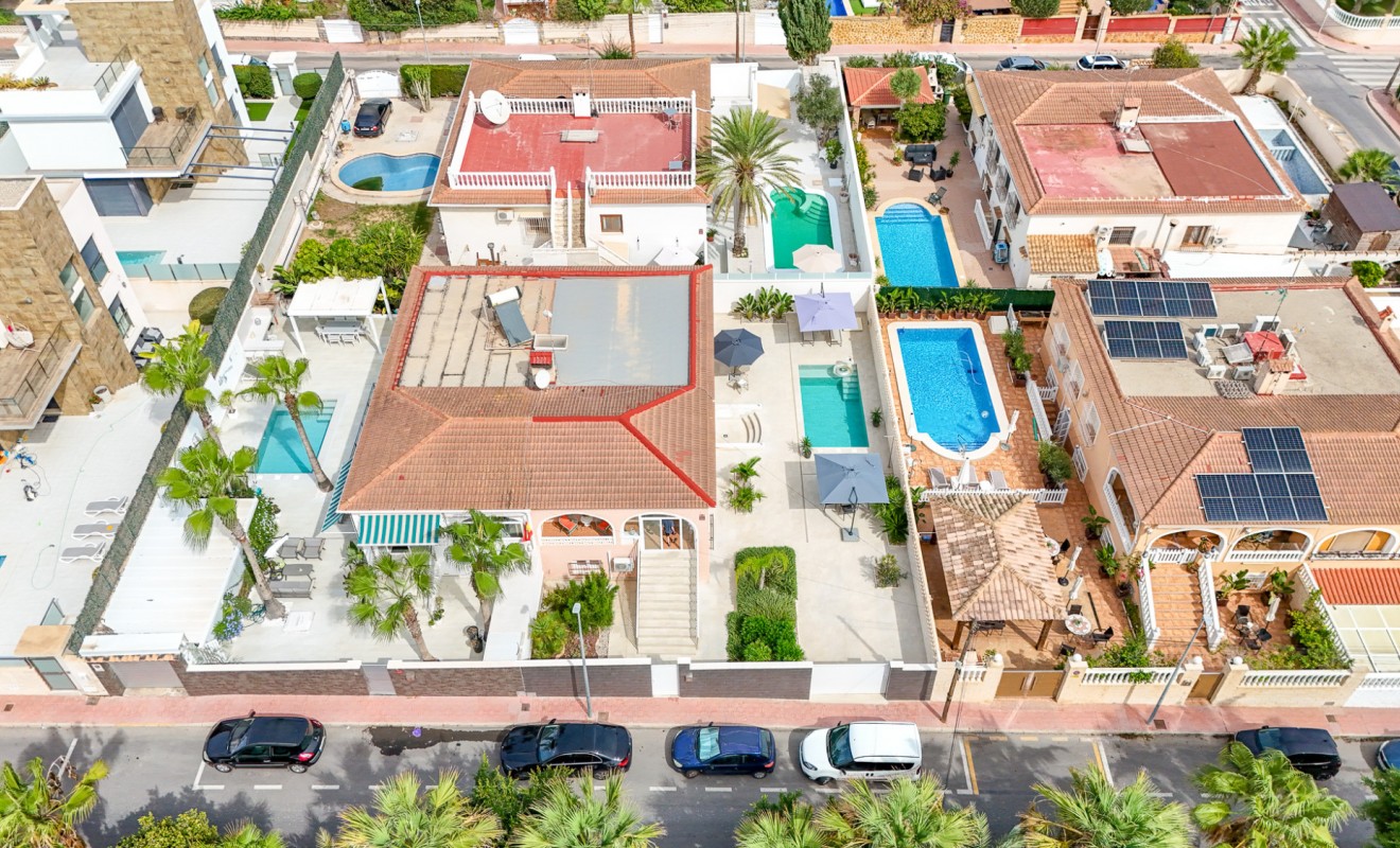 Sale - Semi-Detached - Punta Prima