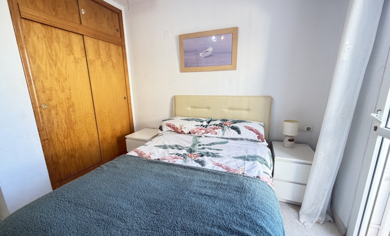 Sale - Apartment - Villamartín