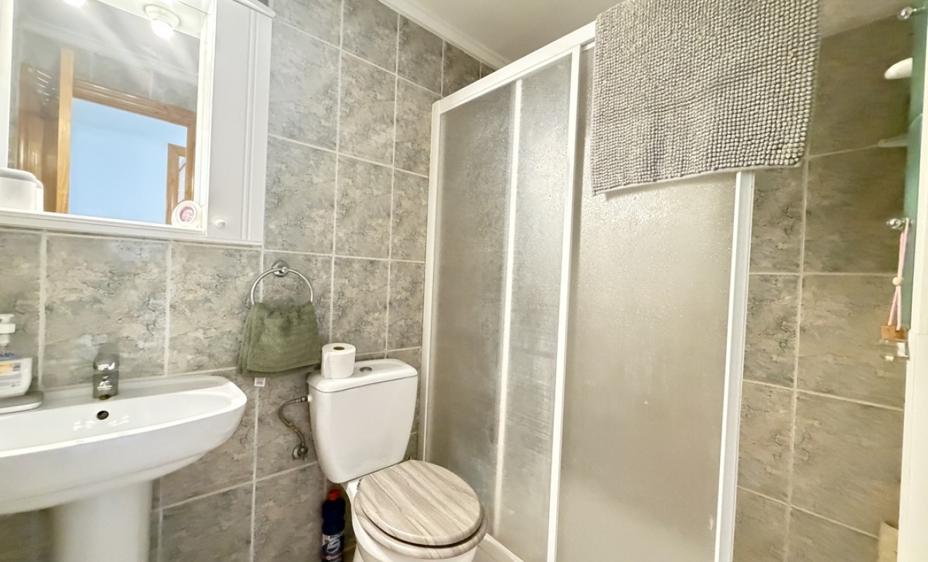 Sale - Apartment - Villamartín