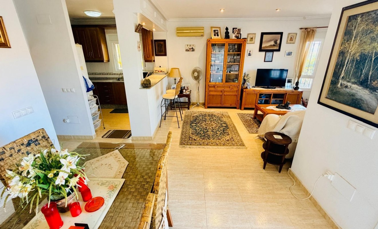 Sale - Detached villa - Los Montesinos - La herrada