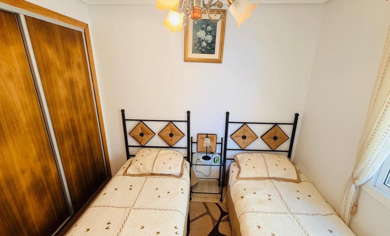 Sale - Detached villa - Los Montesinos - La herrada